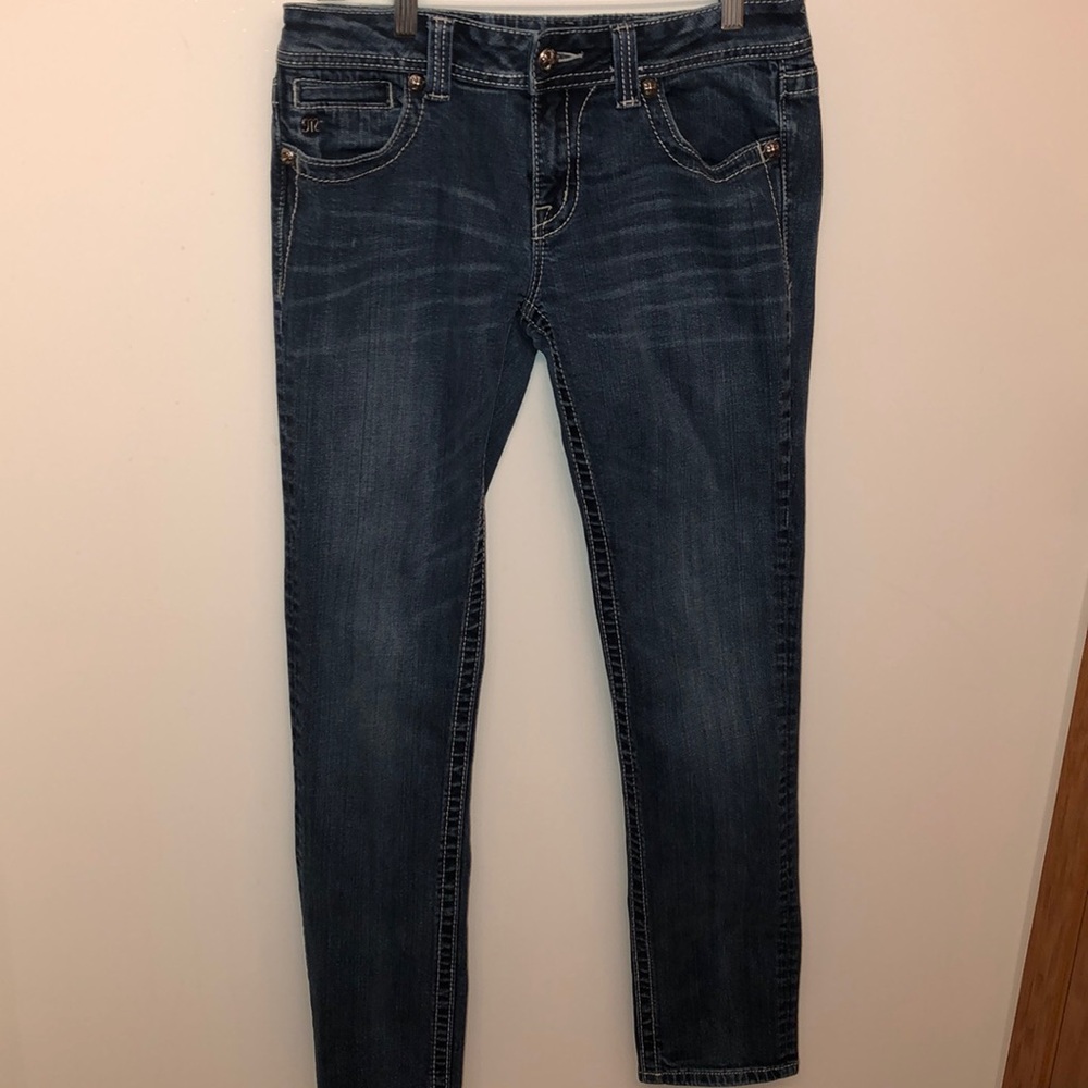 Miss Me skinny blue jeans size 31 distressed